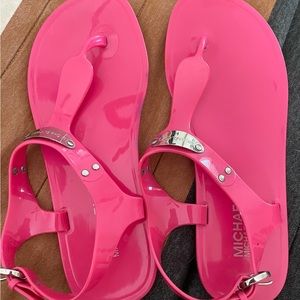 Michael Kors Women’s MK Plate Jelly Slingback Thong Sandals. Hot Pink. Like New!